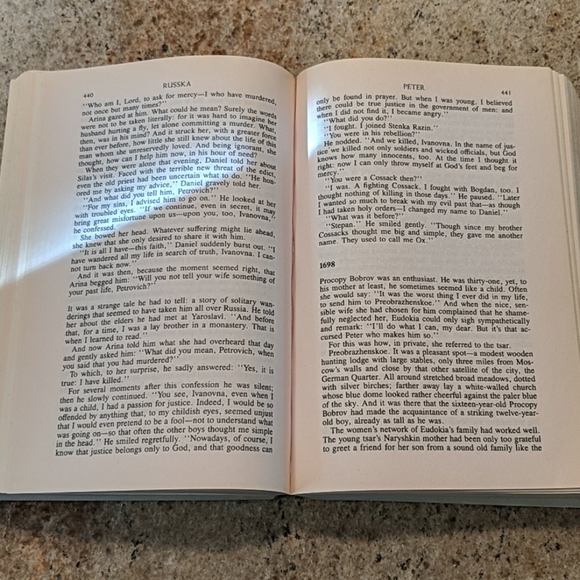 Russia The Novel of Russia by Edward Rutherford - Picture 5 of 5